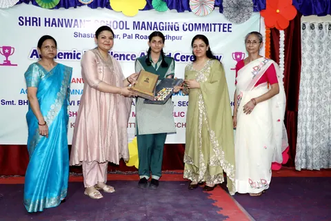 HSMC Academic Excellence Award Ceremony 2026 full album photo 133 of 252